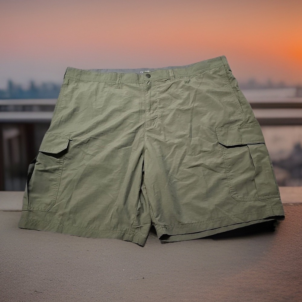 Croft & Barrow Mens 44 Traveler Shorts Lightweight Nylon Cargo Olive Green NWT